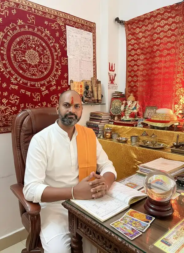 Shivdham Astrologer providing astrology services in Surat for love, marriage, career, business, health, and family problems