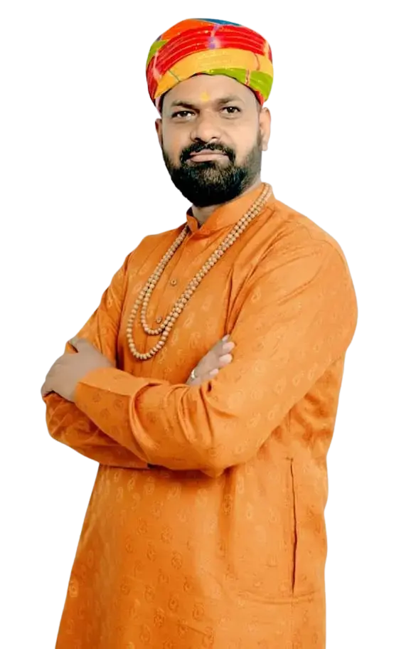 Best astrologer in Surat – Shivdham Astrologer providing accurate horoscope, love, career, and Vastu astrology solutions.